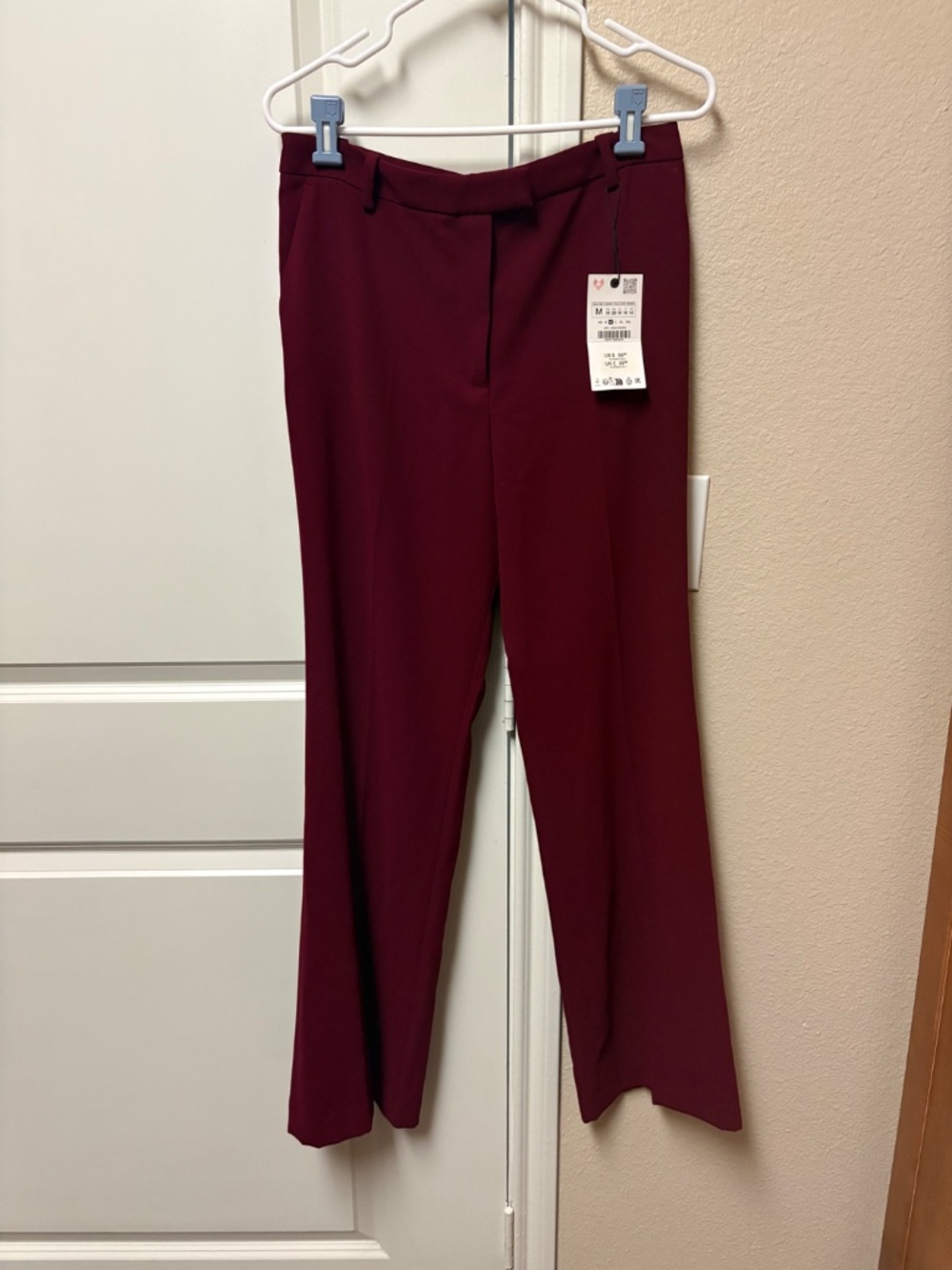 Zara Pants - Picture 2 of 3